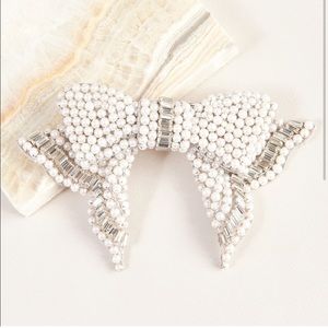Mignonne Gavigan Lexy Pearl Hair Bow Clip NWT (Lela Row Collab)